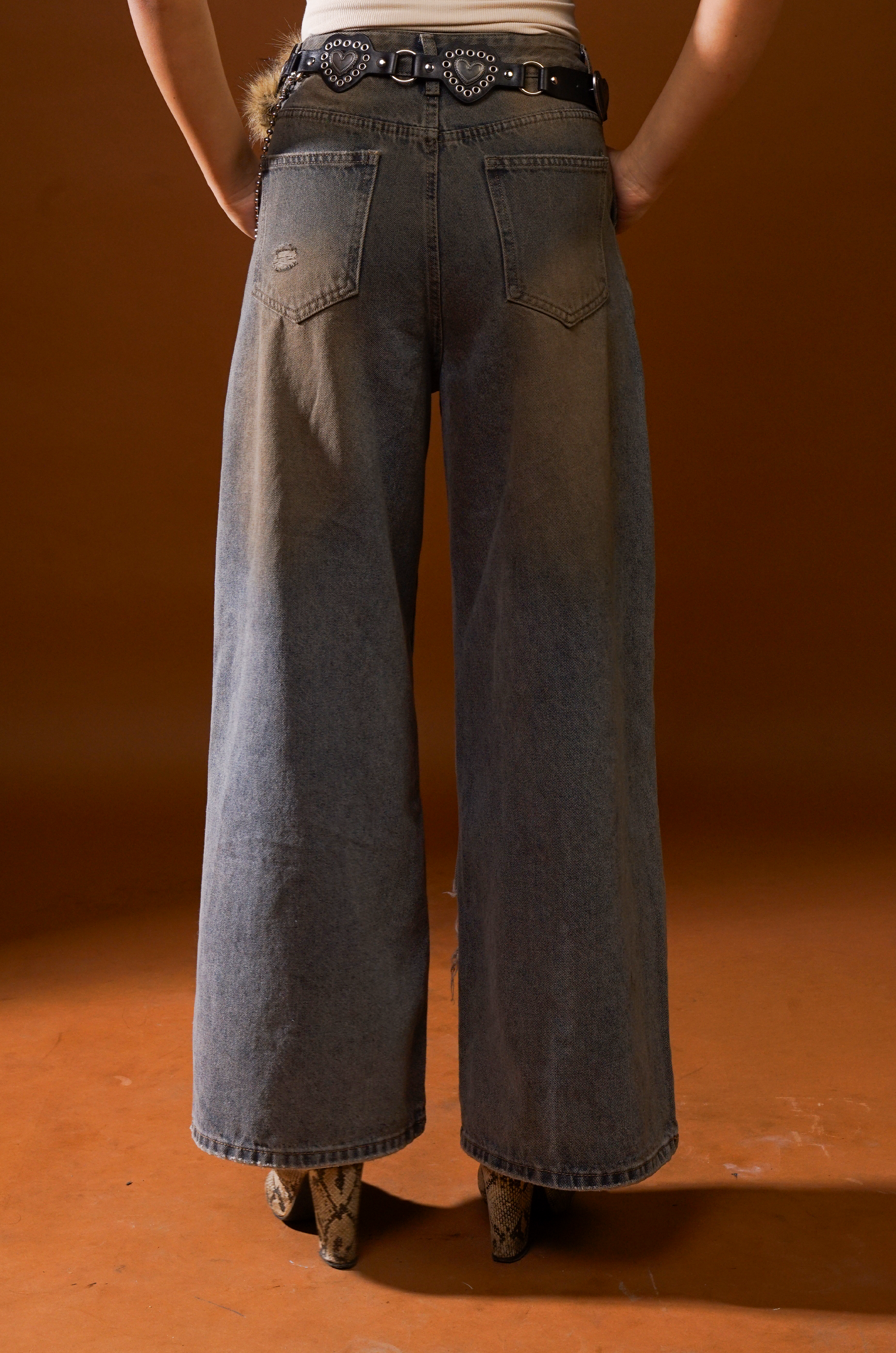 Low Rise Rugged Jeans