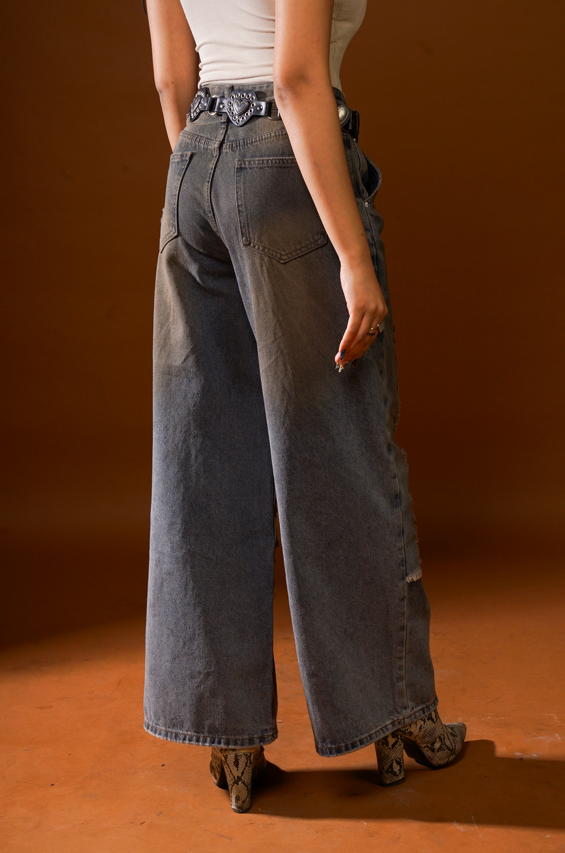 Low Rise Rugged Jeans